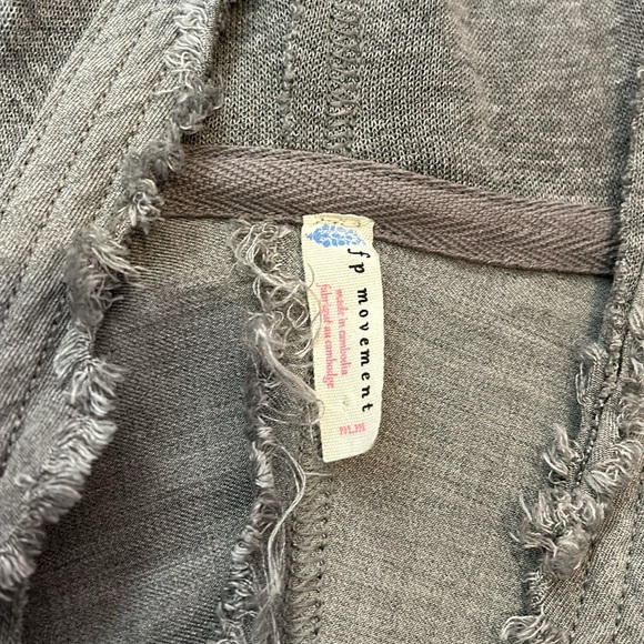 FP Movement by Free People Cropped Hoodie Medium Gray - Picture 2 of 3